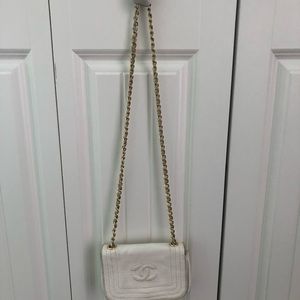 Chanel vintage small bag